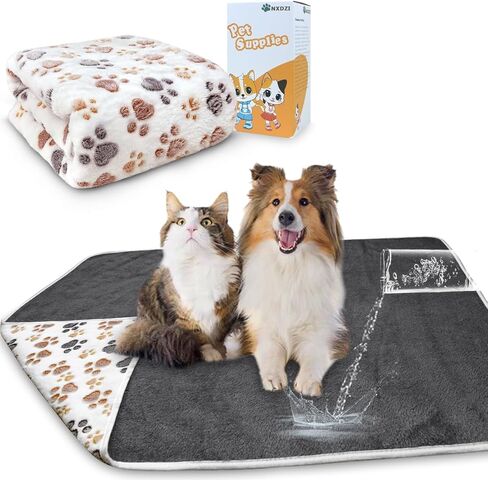 بطانيات مقاومة للماء للكلاب الكبيرة، بطانية للكلاب مقاس 60 بوصة × 50 بوصة قابلة للغسل، غطاء بطانية ناعمة من الفلانيل للحيوانات الأليفة لأريكة السرير، بطانية جرو مطبوعة بشكل لطيف in Kuwait