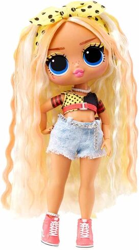 L.O.L. Surprise! Tweens Babysitting Beach Party with 20 Surprises Including Color Change Features and 2 Dolls – Great Gift for Kids Ages 4+, Multicolor in Saudi Arabia