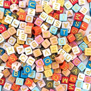 800Pcs White and Black Square Letter Beads A-Z, 6X6mm Acrylic Alphabet Beads for Friendship Bracelets Making