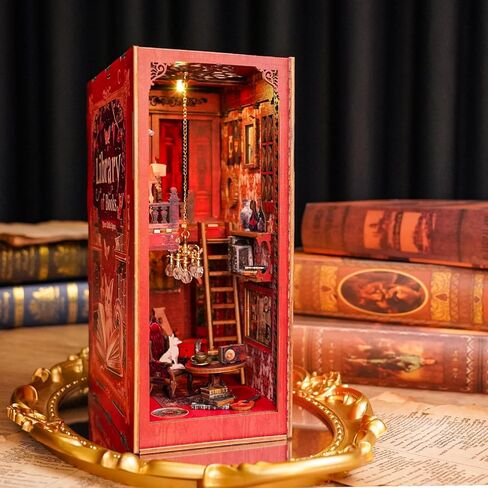 KAAYEE DIY Book Nook Kit، لغز خشبي ثلاثي الأبعاد مصغر لرف الكتب مع ضوء LED، مجموعات زوايا الكتب للبالغين في سن المراهقة، مجموعة بيت الدمى in Kuwait