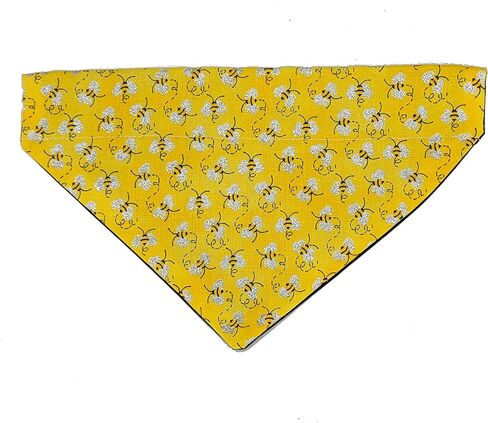 منديل سباركلي بامبل بي للكلاب فوق الياقة ينزلق على طوقها الحالي بمقاس كبير in Kuwait