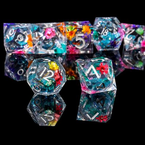 Liquid Core DND Dice Set, 7pcs Sharp Edge Dice for Role Playing Dungeons and Dragons Ttrpg with Gift Box, Handmade Resin D&D Dice RPG Role Playing Games Dice Set(Blue) in Saudi Arabia