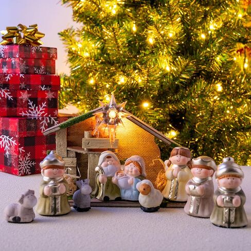 مجموعة عيد الميلاد المضاءة من JOYIN، مجموعة لعب عيد الميلاد الصغيرة تتضمن مدير LED و8 تماثيل، ألعاب مصغرة للأطفال الصغار هدية عيد الميلاد، ديكورات الحفلات على الطاولة in Saudi Arabia