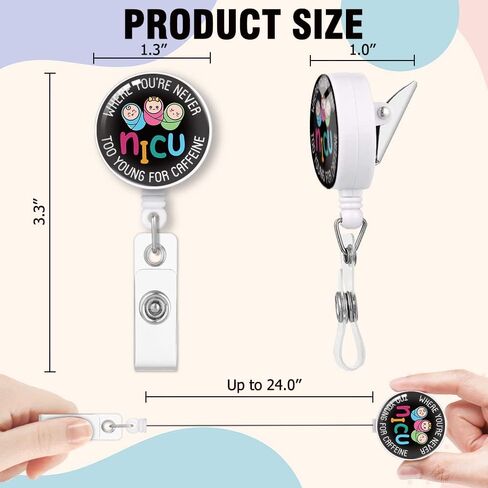 قابلة للسحب حيث لا تكون صغيرًا جدًا على بكرة شارة الكافيين مع مشبك التمساح، هدية حامل شارة الأطفال المضحكة للأطباء والممرضات RN EN L&D OB Labor Delivery NICU Nurse in Kuwait