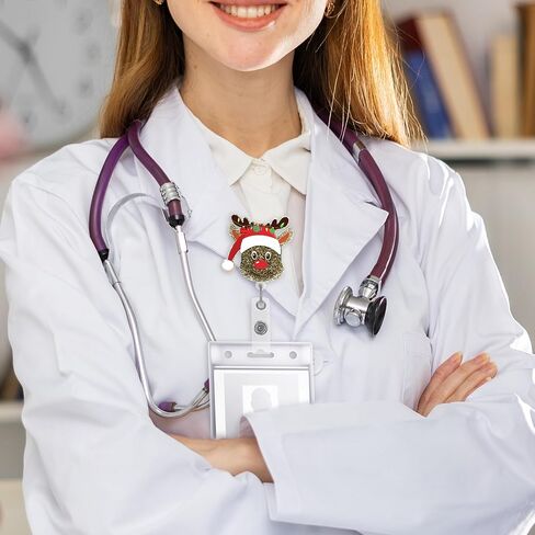 بكرات شارة عيد الميلاد قابلة للسحب - 4 عبوات من شارات سانتا كلوز إلك MA بكرة مع مشبك التمساح، حامل شارة معرف الممرضة الأكريليك اللطيف لرجل الثلج هدية لطلاب التمريض في المدرسة in Saudi Arabia