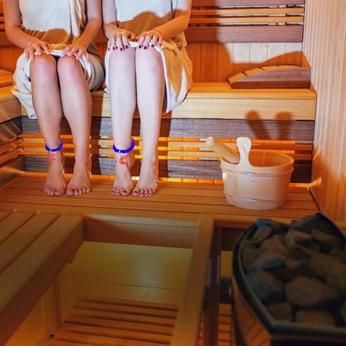 Pack of 25 Black Wristlet Badge Holder – Elastic Keychain Wristband Stretchable Spiral Bracelet Holder for Gym Pool Spring Spiral Coil in Kuwait