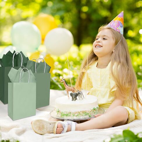 AnyDesign 36 حزمة أكياس هدايا عيد الميلاد أكياس الورق الأخضر المريمية 3 ألوان حقائب هدايا التخرج مع مقابض وأكياس تغليف ورقية ملونة لمستلزمات حفلات أعياد الميلاد لحفلات استقبال المولود الجديد، 6.3 × 3.1 × 8.7 بوصة in Saudi Arabia