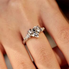 925 Sterling Silver Shiny Heart Gemstone Ring 18K Gold Heart-Shaped 3Ct Cubic Zirconia Promise Rings CZ Diamond Halo Cocktail Rings Eternity Engagement Wedding Band Ring for Women Z.71 (US Code 7)