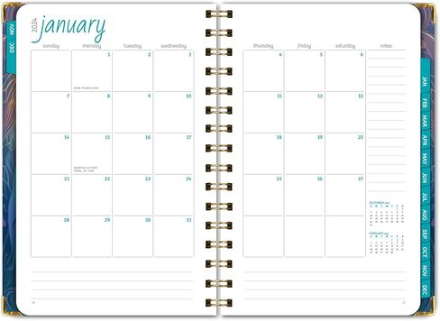 مخطط غلاف فني 2024: (نوفمبر 2023 حتى ديسمبر 2024) 5.5 بوصة × 8 بوصة مخطط يومي أسبوعي شهري وجدول أعمال سنوي. مجموعة الإشارة المرجعية ومجلد الجيب والملاحظات اللاصقة (باستيل الطاووس) in Kuwait