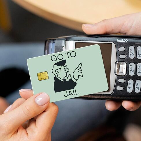 قطعتان من ملصق بطاقة الائتمان المجانية للخروج من السجن - ملصق بطاقة الخصم الائتماني Go To Jail وملصقات بطاقات الائتمان الممتعة لحماية فريدة من ملصقات بطاقات الخصم من الفينيل in Kuwait