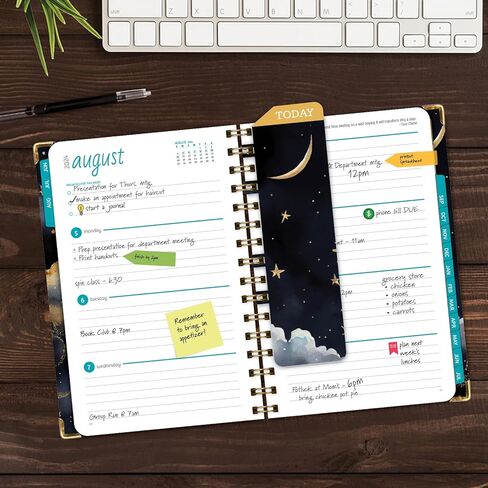 مخطط السنة الأكاديمية 2024-2025: (يونيو 2024 حتى يوليو 2025) 5.5 بوصة × 8 بوصة مخطط يومي وأسبوعي وشهري وجدول أعمال سنوي. مجموعة الإشارة المرجعية ومجلد الجيب والملاحظات اللاصقة (الحلم الكوني) in Kuwait