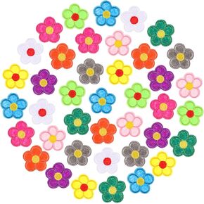 40 قطعة من الحديد على الرقع، خياطة مزخرفة بالزهور على تطريز متعدد الألوان، رقعة إصلاح تزيينية على شكل زهرة لطيفة لحقائب الملابس والسترات الجينز والأحذية والقبعات والأوشحة 4.5 سم/1.77 بوصة in Kuwait