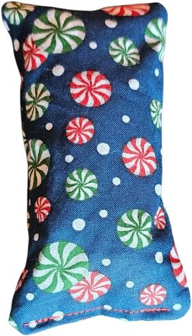 Handmade Christmas Catnip Toys - 100% Cotton Fabric, Organic Catnip, Bell & Polyfill - Holiday Pet Gift for Cats (Square, Christmas Paws) in Kuwait