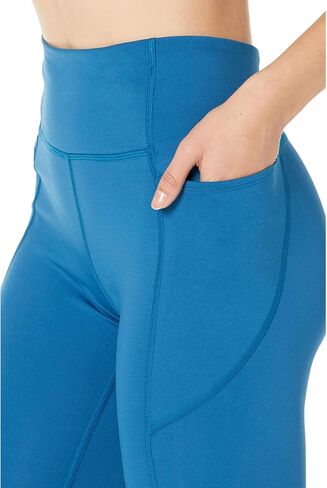 Brooks Moment Tights in Saudi Arabia