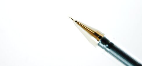 قلم حبر جل Pilot Hi-Tec-C 03، نقطة دقيقة دقيقة 0.3 مم، حبر أسود، 5 عبوات، مجموعة ملاحظات لاصقة قيمة in Saudi Arabia