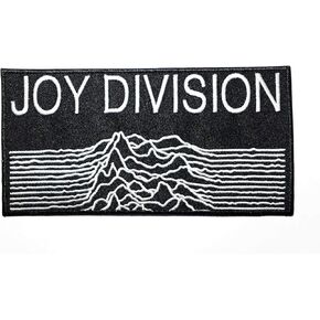 Green Label American Rock Pop Punk Alternative Rock Band Music Patch Logo Iron on Embroidery Ideal for Adorning Clothes, Jeans, Hats, Bags, Jackets, Shirts or Gift Set
