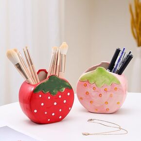 Strawberry Pencil Holder Toothbrush Holder Cute Pen Holder for Desk Organizer Makeup Brush Pencil Cup Kawaii Desk Accessories Aesthetic Office Home Decor Birthday Gifts for Women (Red)