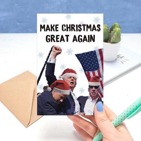 Trump Christmas Gifts Card, Funny Donald Trump Christmas Card Gifts for Mom Dad, Christmas Gifts for Men Woman, Make Christmas Great Again in Saudi Arabia