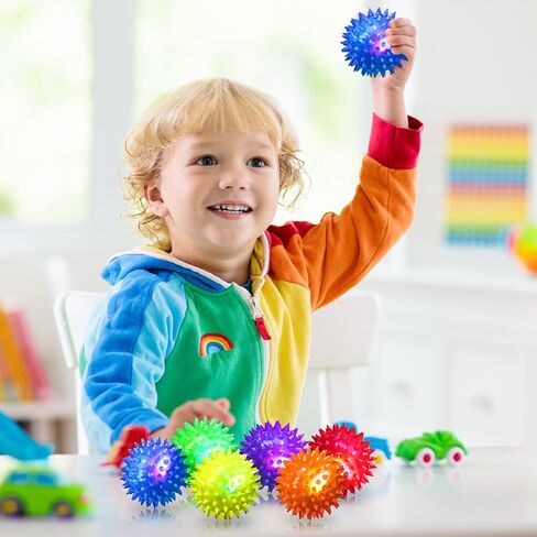 36 حزمة من الكرات النطاطة المضيئة للأطفال، كرة شائكة LED مع حبل، ألعاب حسية، كرات الضغط تنمو في الظلام، كرات وامضة للحفلات، مكافآت مدرسية للطلاب، البالغين، 2.6 بوصة in Kuwait