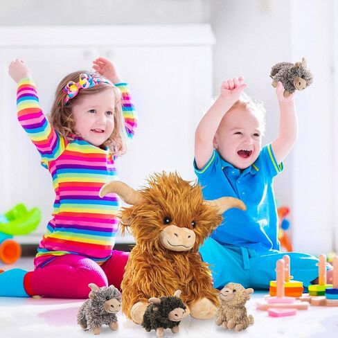 مجموعة 5 قطع من حيوانات بقرة المرتفعات المحشوة مع الأطفال، لعبة بقرة المرتفعات الاسكتلندية مقاس 35.56 سم من القطيفة مع 4 أطفال لطيفين محشوين على شكل بقرة هايلاند، دمية هدايا للأطفال في أعياد الميلاد وعيد الميلاد in Kuwait