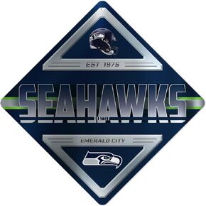 لافتة معدنية لكرة القدم NFL من Rico Industries مقاس 16.5 بوصة × 16.5 بوصة ديكور منزلي - غرفة النوم - المكتب - كهف الرجل