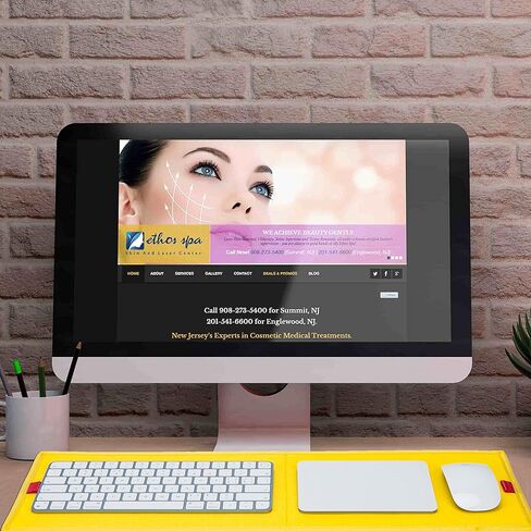 KISLANE 2 Pack Keyboard Mat Compatible with iMac Magic Keyboard, Magic Mouse, Magic Trackpad, 2 Pieces Mini Keyboard Mat for Easy Moving (Grey+Light Purple) in Kuwait