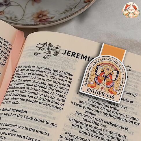 (قطعتان) إشارة مرجعية مغناطيسية لآية الكتاب المقدس Esther 4:14، ربما تم إنشاؤها لمثل هذا الوقت مثل أقلام تحديد صفحة كتاب الهدايا الكتابية هذه - مقاس 2.8 بوصة × 2.2 بوصة عند طيها in Kuwait