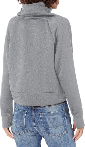 Women's Jacquard Quilted Crop Pullover in Saudi Arabia