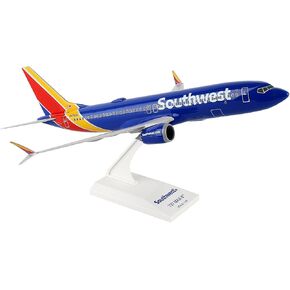 Daron Worldwide Trading Skymarks Southwest 737-Max8 1/130 W/WiFi Dome Model Airplane,unisex-children in Kuwait