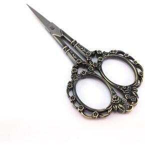 Yueton Vintage European Style Plum Blossom Needlework Embroidery Scissors (Copper)