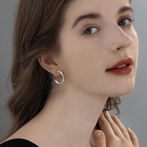 NEWITIN 69 Pieces Gold Jewelry Set for Women Fashion Costume Jewelry Gold Plated Necklace Bracelet Gold Earrings Set for Women in Kuwait