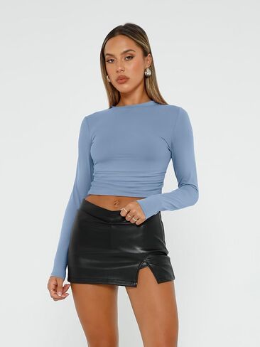 AUTOMET Womens Long Sleeve Shirt Basic Crop Tops Fall Fashion Underscrubs Layer Slim Fit Winter Clothes in Kuwait