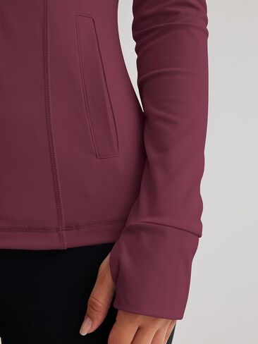Trendy Queen Womens Lightweight Zip Up Jackets 2026 Athletic Workout Hoodies Fall Shirt Fitted Gym Clothes with Pocket in Saudi Arabia