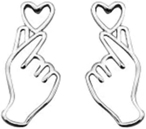 SLUYNZ 925 Sterling Silver Heart Studs Earrings for Women Teens Unique Sweet Love Heart Post Studs Earrings in Saudi Arabia