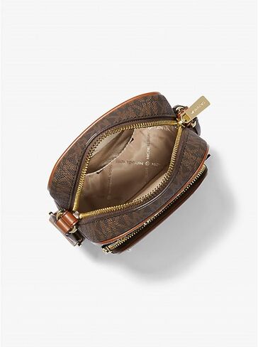 Michael Kors Jet Set Medium Pocket Crossbody Bag in Saudi Arabia