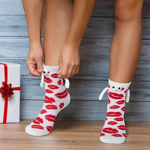 Valentine's Day Holding Hands Socks - 2 Pairs Funny Magnetic Hand in Hand Couple Socks Black White Hold Hands Friendship Magnet Socks for Kids Adult Women Men Valentine’s Day Exchange Gifts in Kuwait