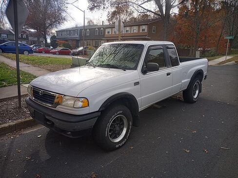 4 قطعة شريط تثبيت خارجي على واقي المطر من الشمس مجموعة حاجب النافذة الجانبية حاجب الرياح حاجب نافذة حاجب مناسب لـ 2016-2021 مازدا CX9 in Kuwait