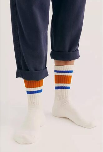 Fun Novelty Striped Retro Crew Socks For Women Sporty Calf Casual Cotton Socks Women in Saudi Arabia