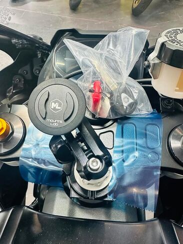 motomount R7BH for Yamaha YZF R7/Suzuki GSX R8/GSX R125 Steering Stem Nut with 1inch Ball Head (M22x1.00mm) for Ram Mount Double Socket with Phone Mount in Kuwait