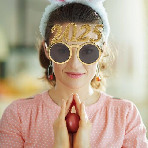 نظارات BestOYARD 2025 للعام الجديد، 8 قطع 2025 نظارات شمسية برقم لامع، نظارات ليلة رأس السنة السعيدة، فئة 2025، نظارات شمسية للتخرج، نظارات مضحكة لحفلات الهالوين وعيد الميلاد in Kuwait