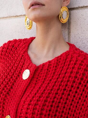 YKR Womens Chunky Knit Sweater Vest Sleeveless Button Down Cropped Cardigan Casual Knitted Crochet Vest with Pockets in Kuwait