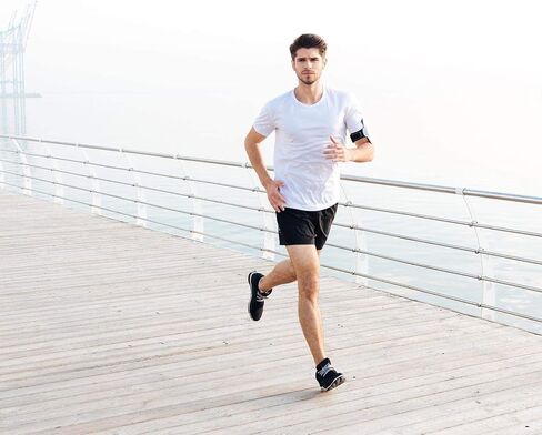 CE' CERDR Mens Workout Shirts Quick Dry Performance Short Sleeve Athletic Shirts in Saudi Arabia