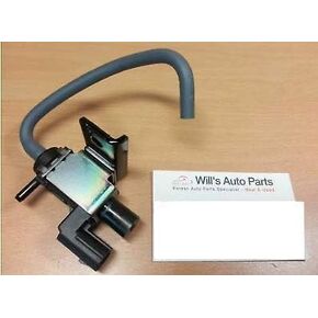 مجموعة صمامات Hyundai 28324-2E000 الأصلية in Kuwait