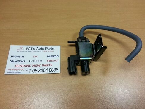 مجموعة صمامات Hyundai 28324-2E000 الأصلية in Kuwait