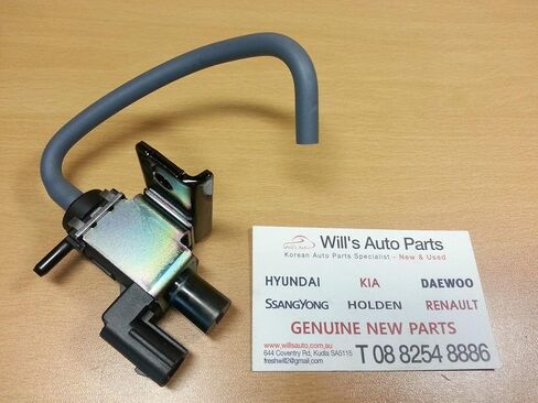 مجموعة صمامات Hyundai 28324-2E000 الأصلية in Kuwait