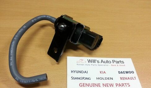 مجموعة صمامات Hyundai 28324-2E000 الأصلية in Kuwait