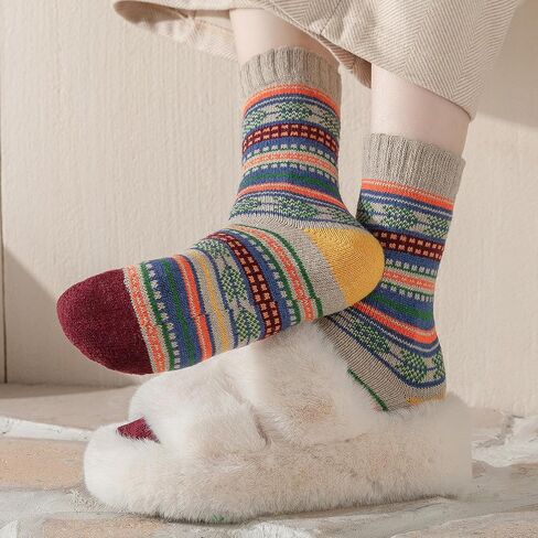Wool Socks for Women - 5 Pairs Soft Cozy Knit Womens Wool Socks, Winter Warm Wool Socks for Women Men in Saudi Arabia