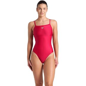 بدلة سباحة نسائية من ARENA ذات ملمس متين وخفيف الوزن من قطعة واحدة in Kuwait