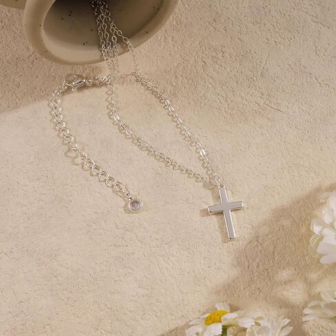 Cross Necklace for Women, Small 14K Gold Plated Cross Pendant Necklace Dainty Gold Cross Necklace Cute Cross Choker Necklace Simple Gold Charm Necklace for Women Trendy Jewelry Gifts in Saudi Arabia
