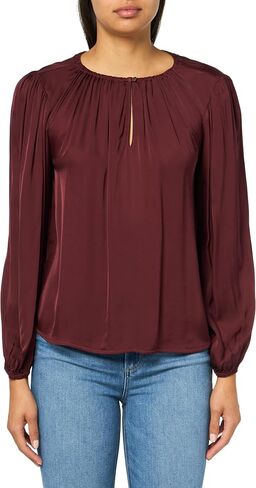 Velvet by Graham & Spencer Women's Contemporary in Saudi Arabia
